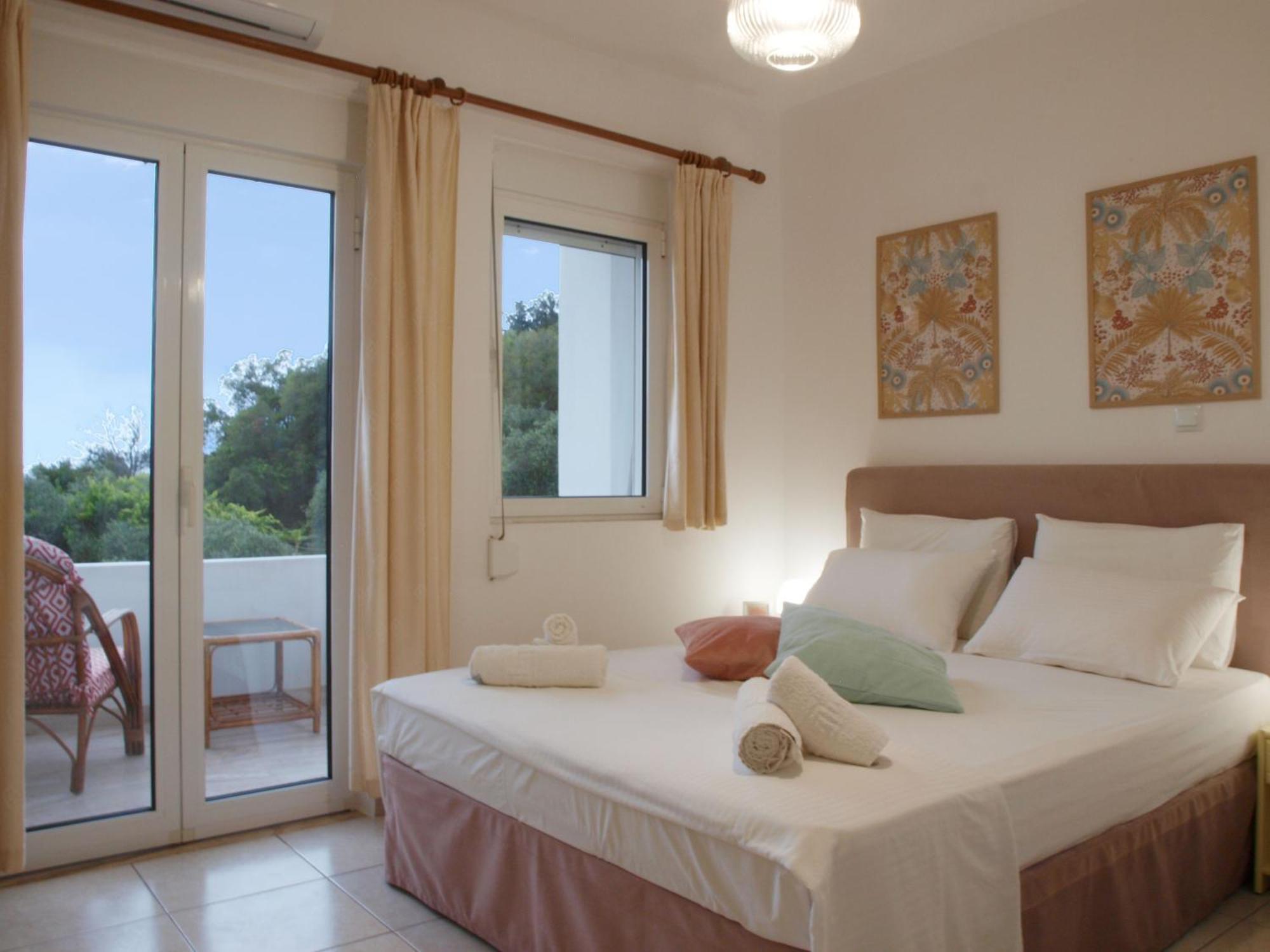 Theros Blu Sarakiniko (Epirus) Luaran gambar